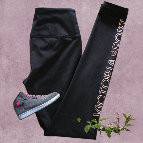 Victoria's Secret Pants - Victoria Sport Knockout Black Tight Leggings Sz XS